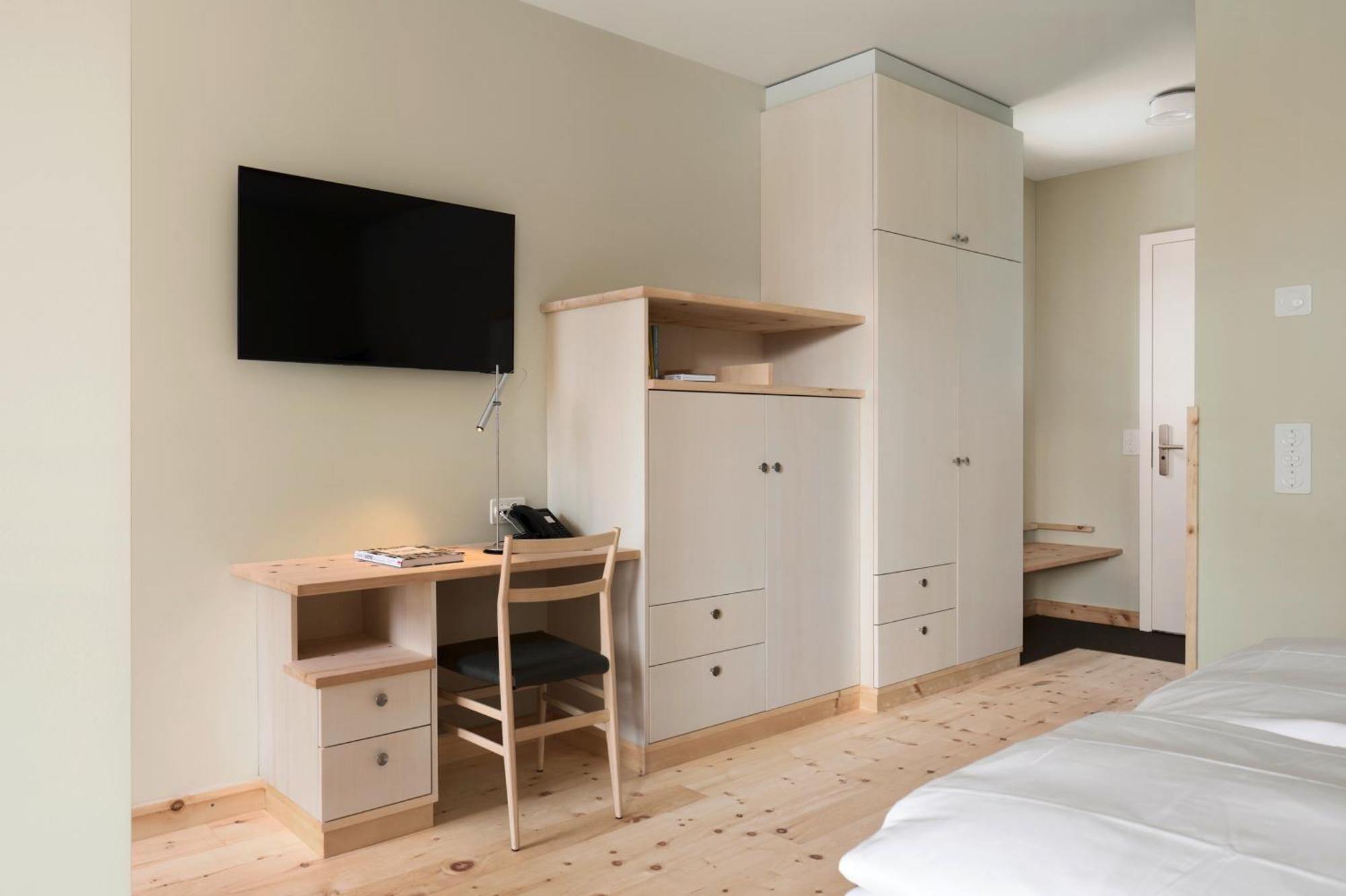 Hotel Maistra 160 Понтрезина Екстериор снимка